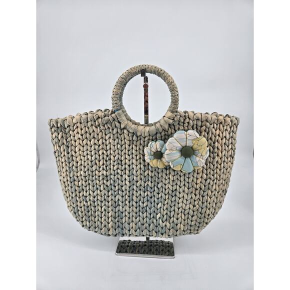 Coastal Cottage Woven Straw Flower Embellished Handbag Purse Ann Taylor - Picture 11 of 11